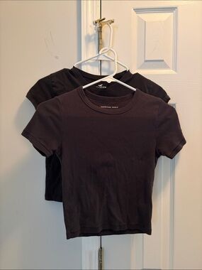 American Eagle & Hollister crop bundle